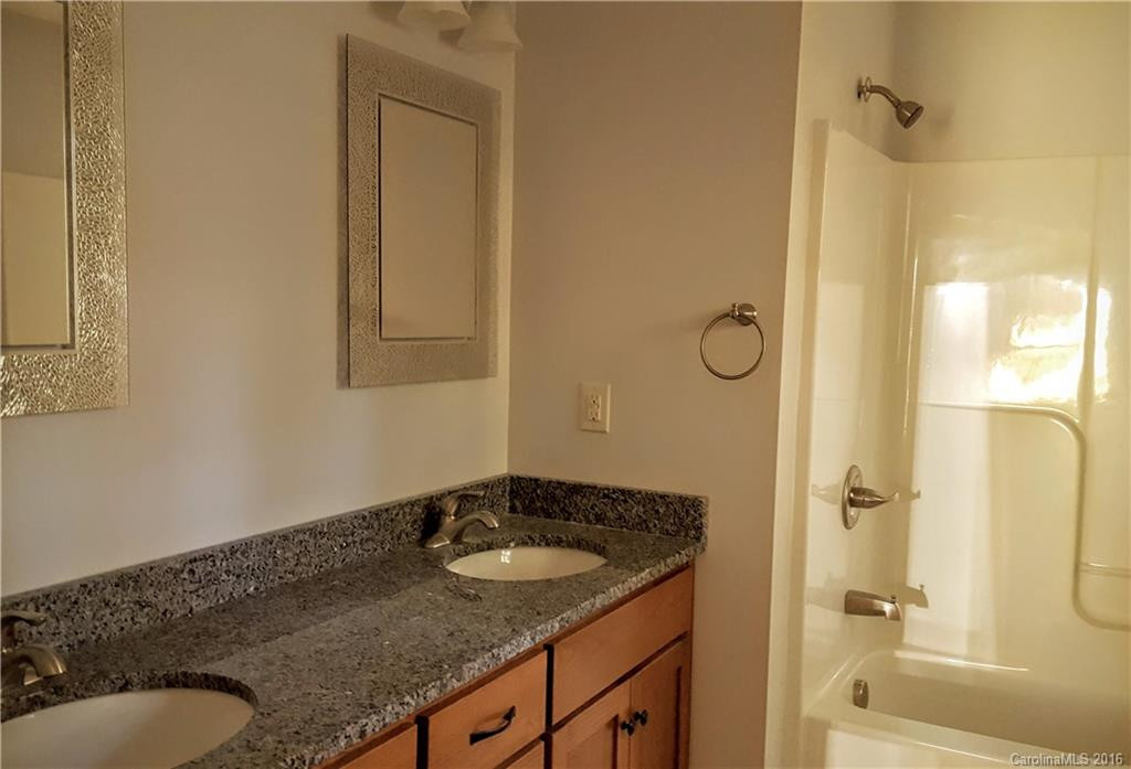 50 Laurel Road #11 - Photo 11