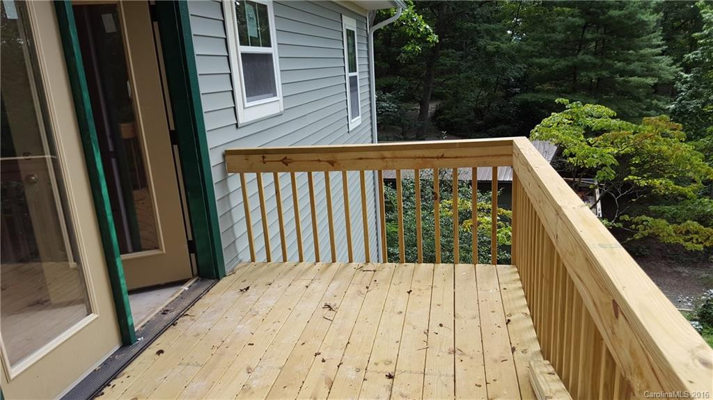 50 Laurel Road #11 - Photo 14