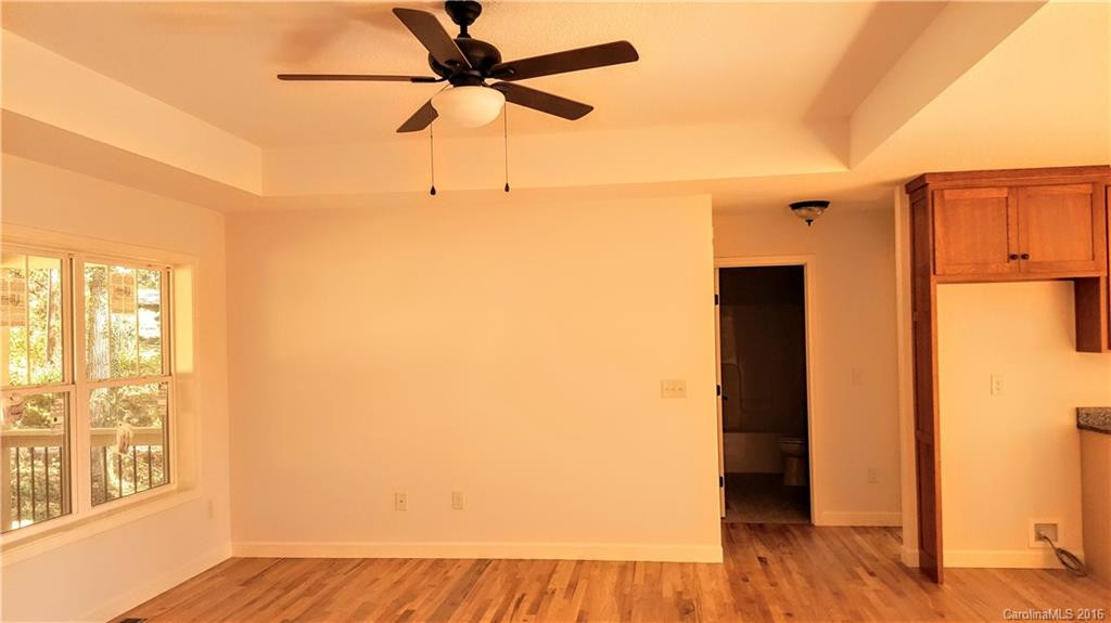 50 Laurel Road #11 - Photo 5