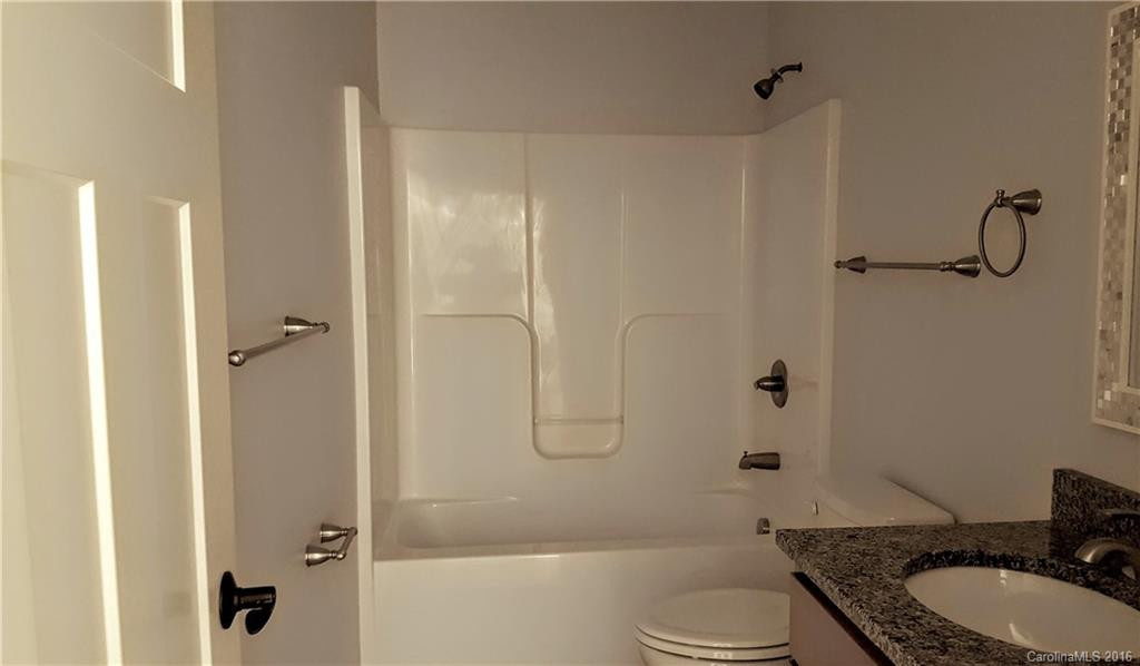 50 Laurel Road #11 - Photo 7