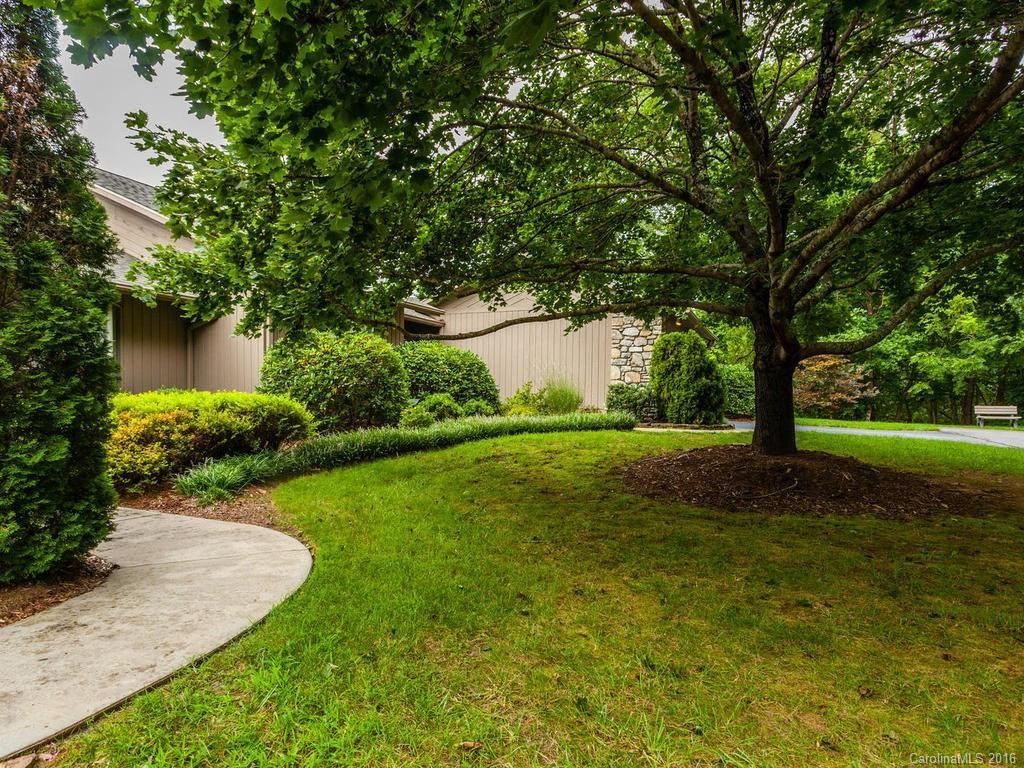 30 Ridgeview Drive - Photo 2