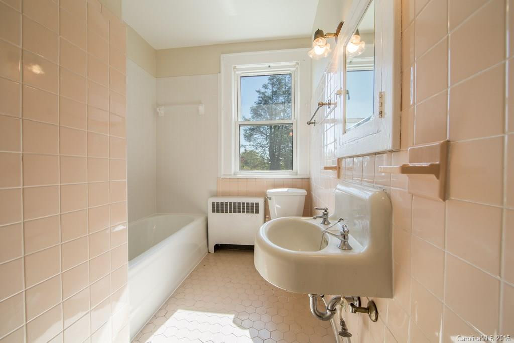 730 Buncombe Street - Photo 21