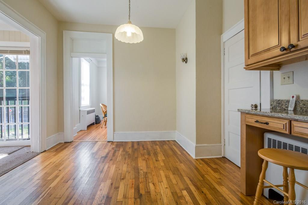 730 Buncombe Street - Photo 8