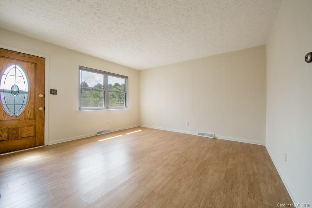 41 Aiken Street - Photo 4