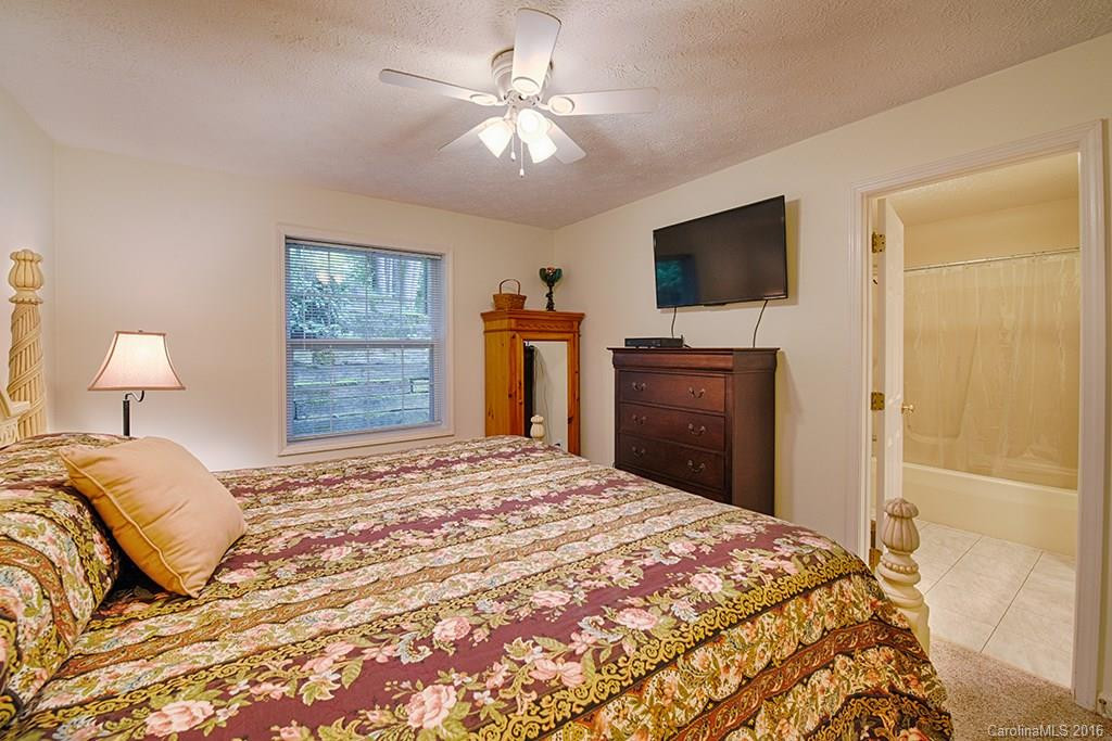 30 Maggie Springs Drive #2, 6, 7 - Photo 15