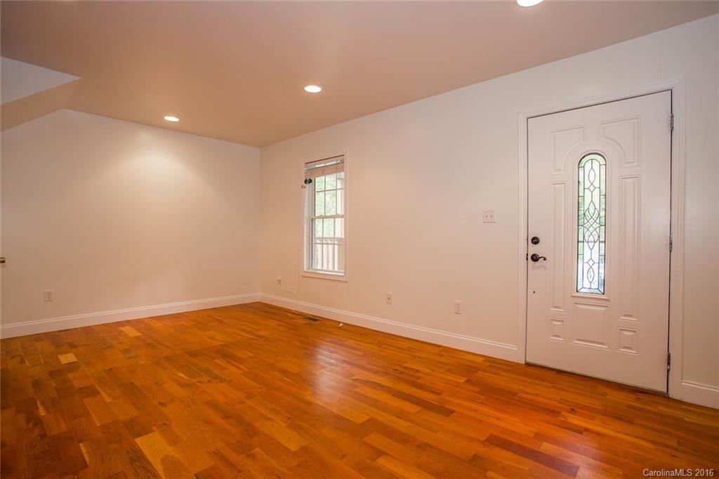 687 Padgettown Road - Photo 4