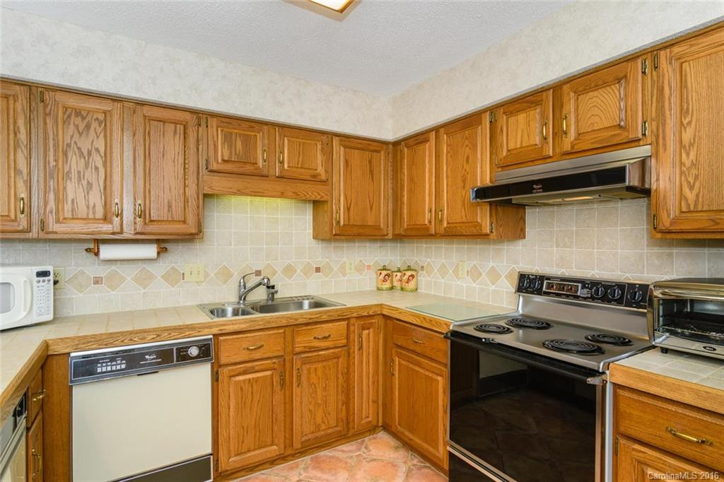 60 Fairway Villas Drive #C - Photo 15
