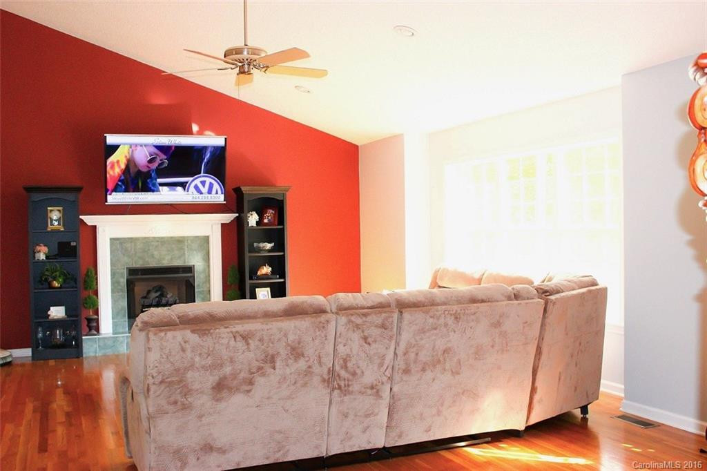 90 Red Maple Drive - Photo 5