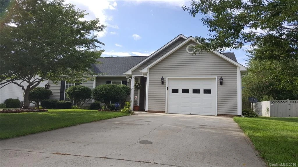 85 English Oak Road
