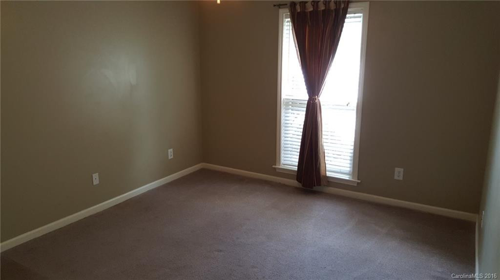 85 English Oak Road - Photo 12