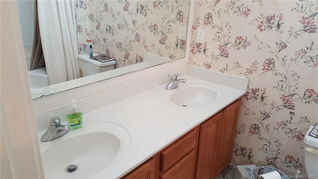 85 English Oak Road - Photo 13