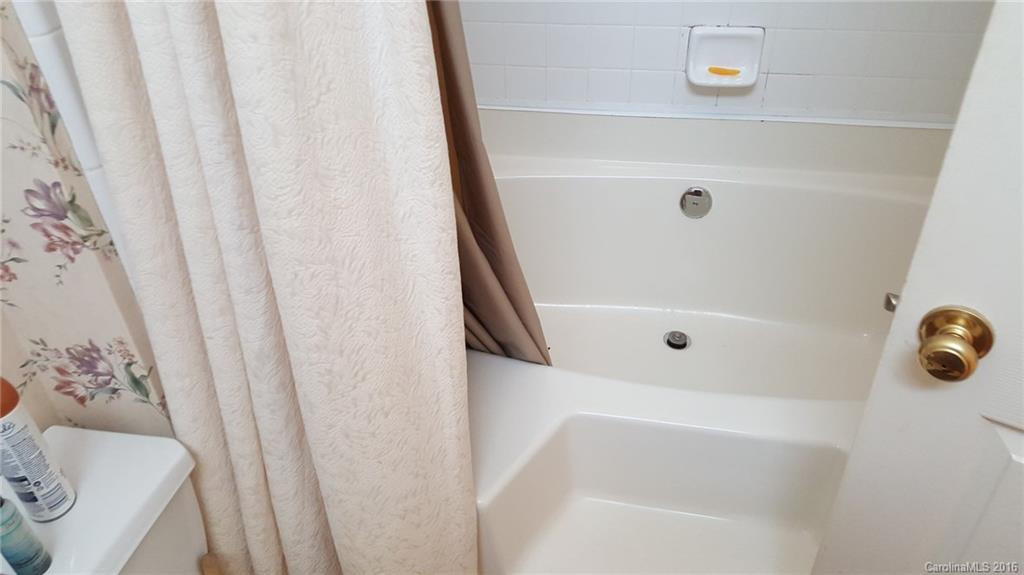 85 English Oak Road - Photo 14