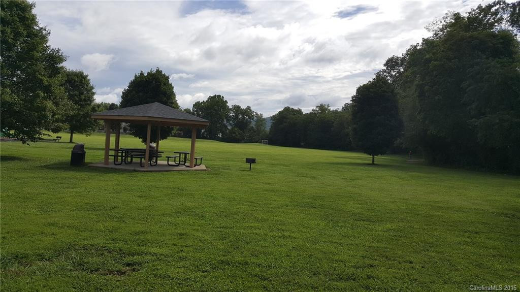 85 English Oak Road - Photo 18