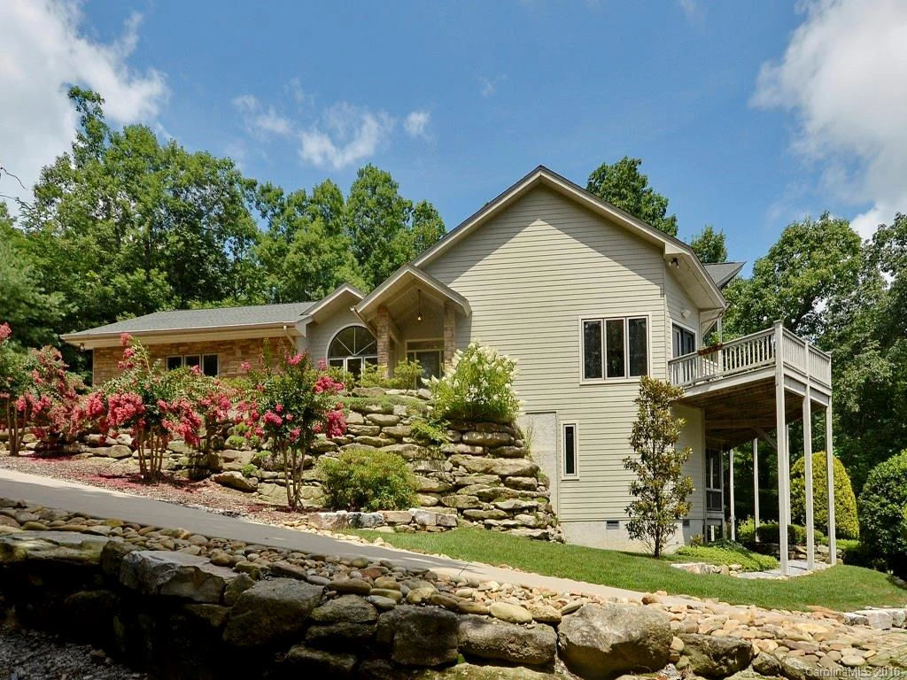 106 Cliffbrook Court