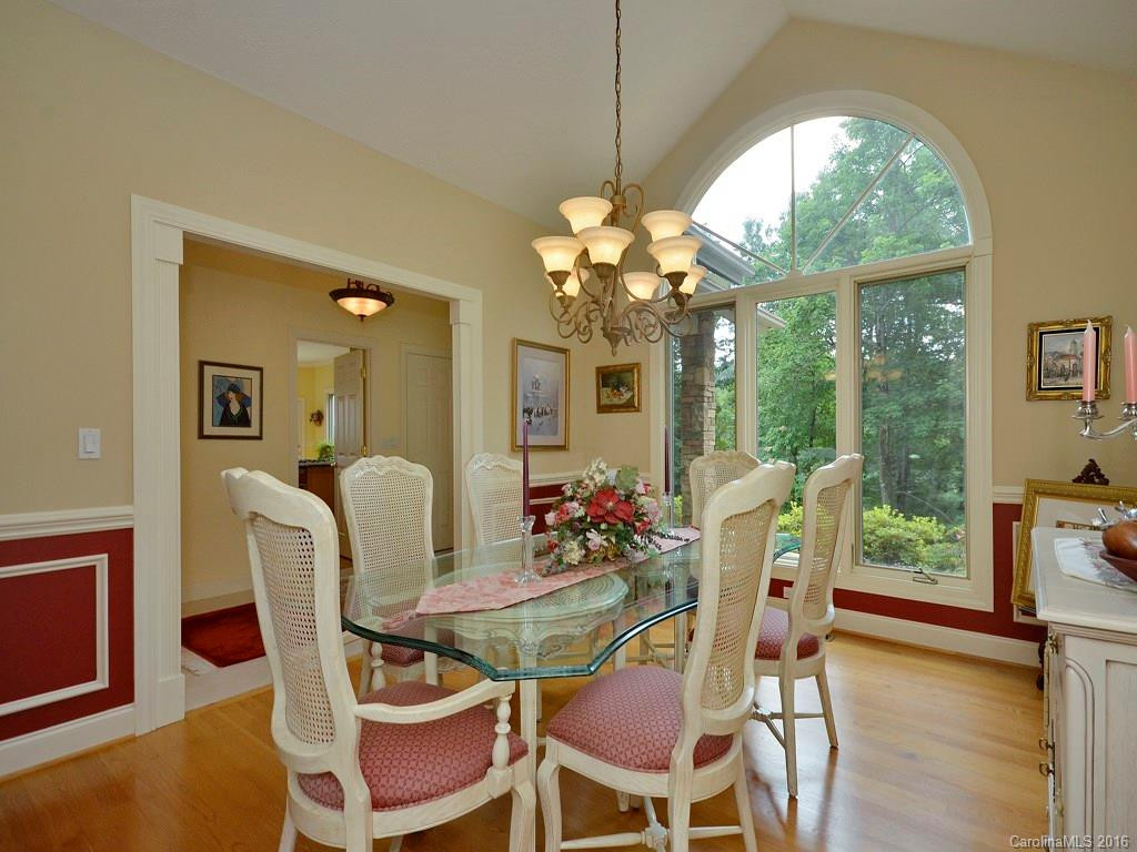 106 Cliffbrook Court - Photo 3