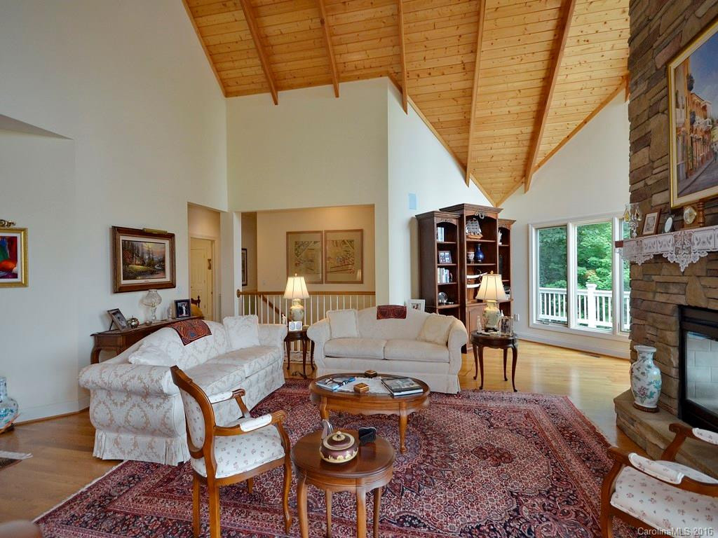 106 Cliffbrook Court - Photo 5