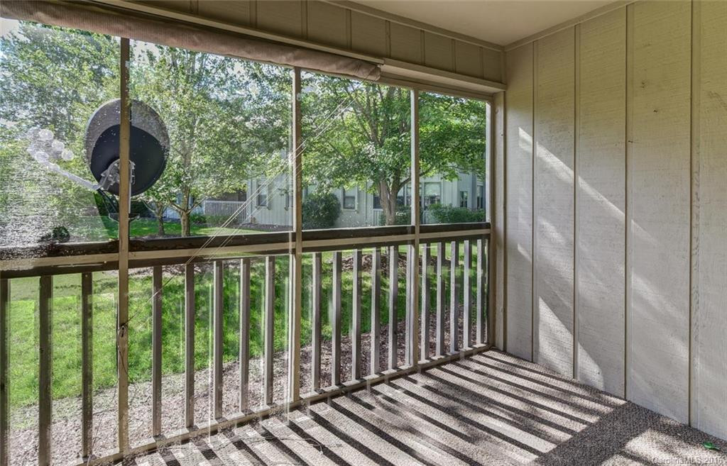 203 Abbey Circle #203 - Photo 10
