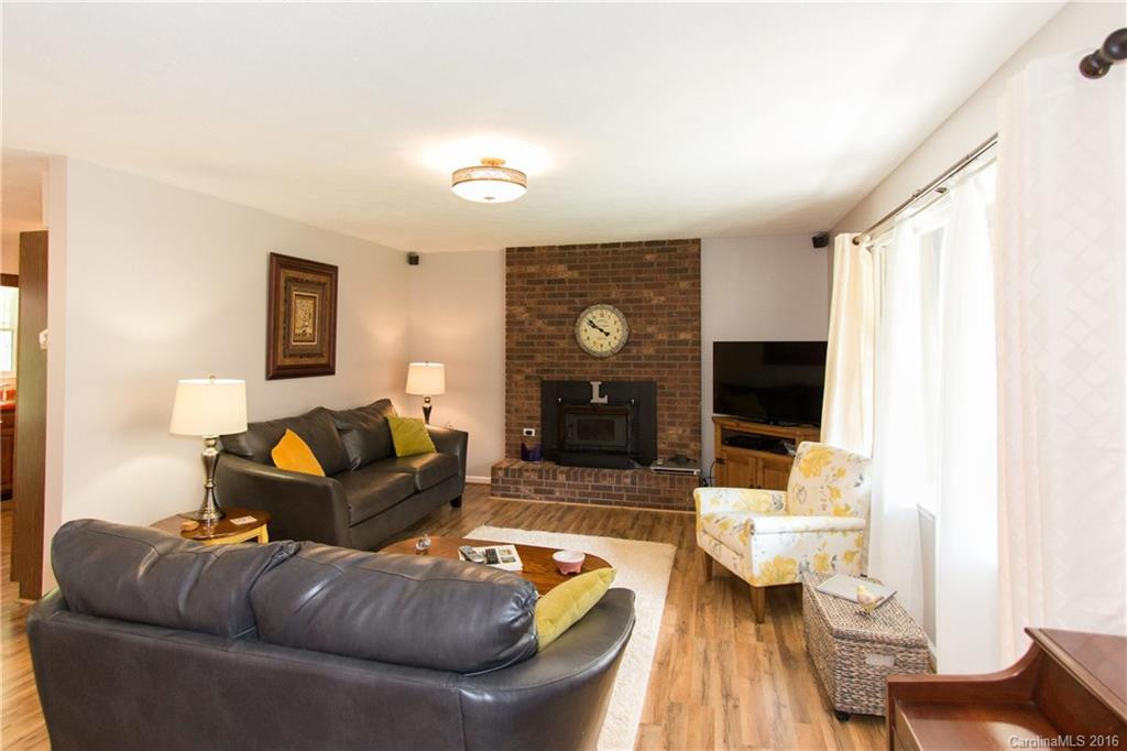 33 Lanview Drive - Photo 5