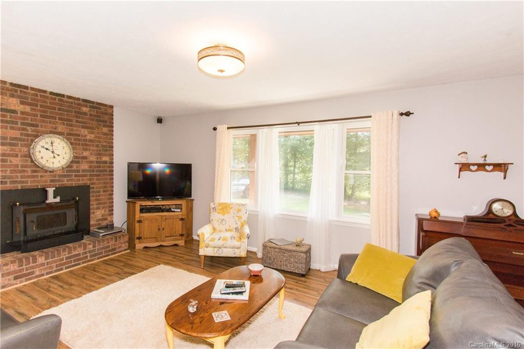 33 Lanview Drive - Photo 6