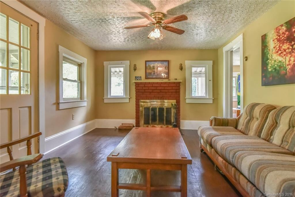 209 Padgettown Road - Photo 4