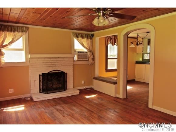 158 Spalding Road - Photo 2