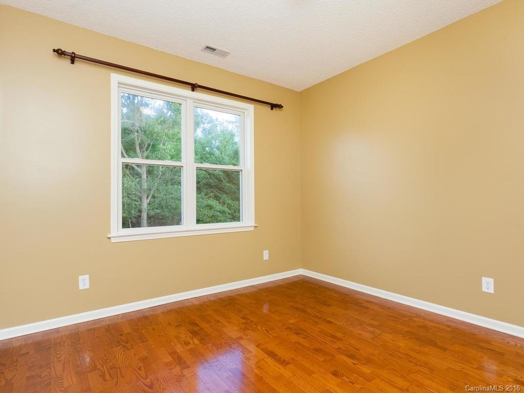 325 Pole Barn Drive - Photo 16