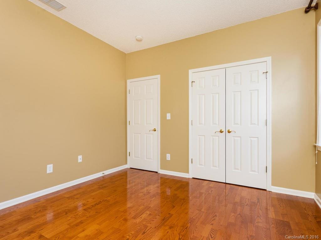 325 Pole Barn Drive - Photo 17