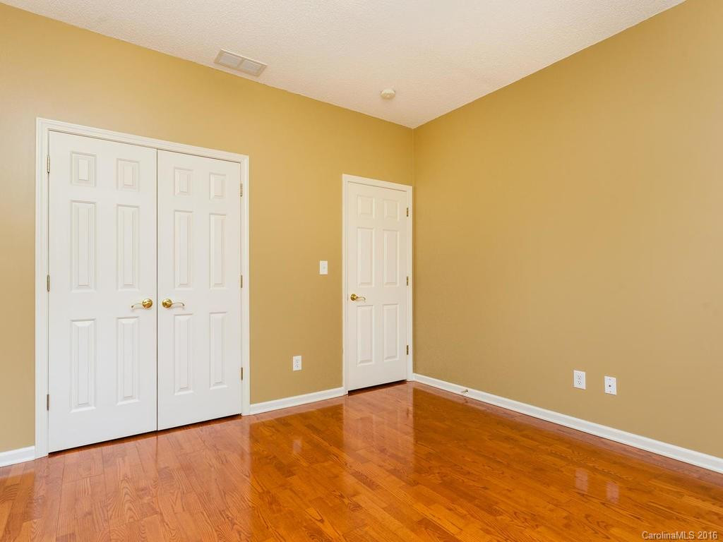 325 Pole Barn Drive - Photo 18