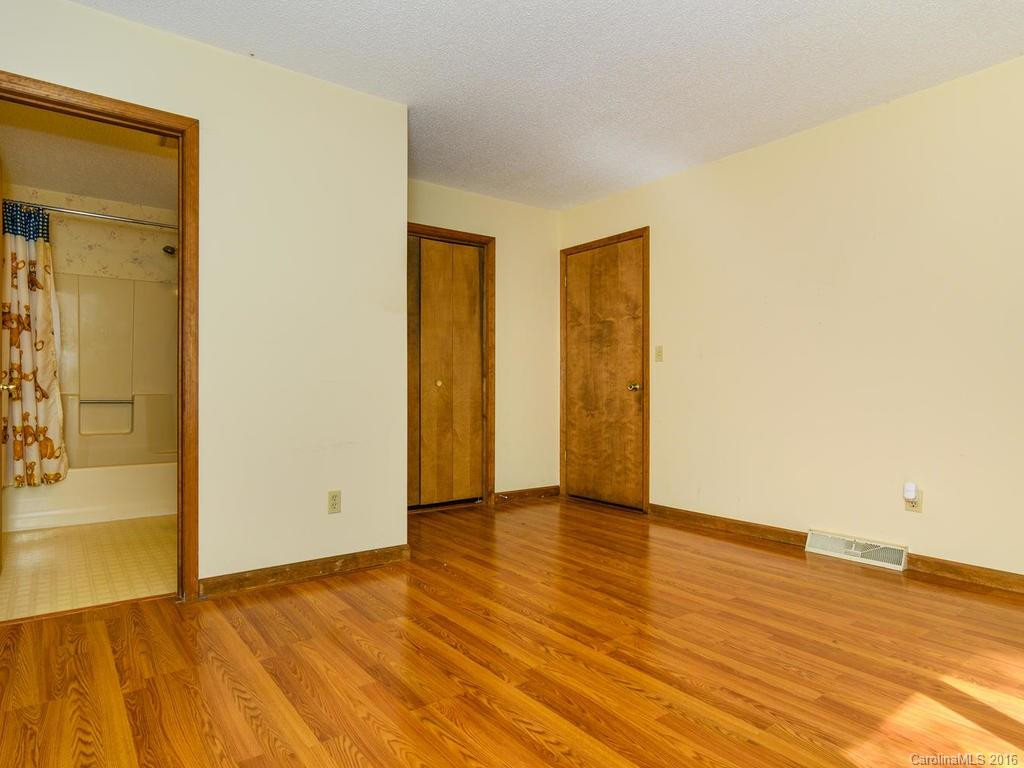 66 Wildwood Circle - Photo 15