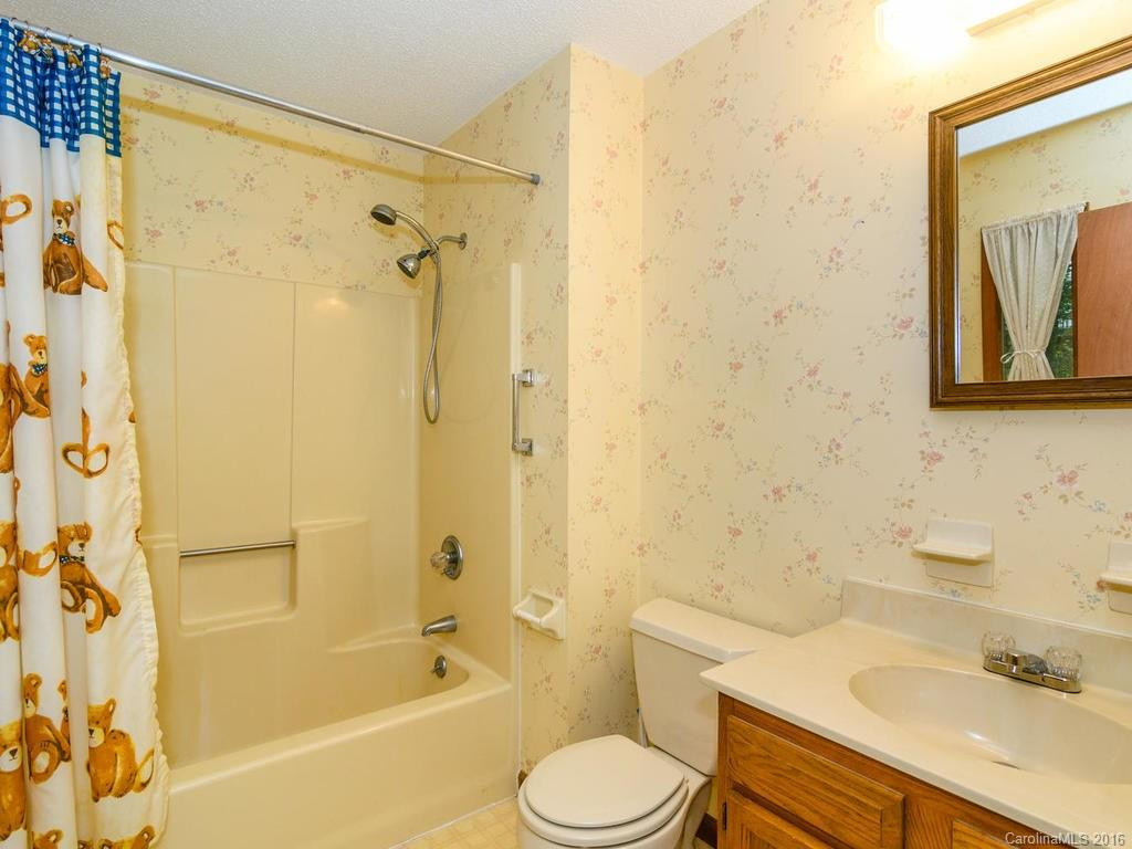 66 Wildwood Circle - Photo 16