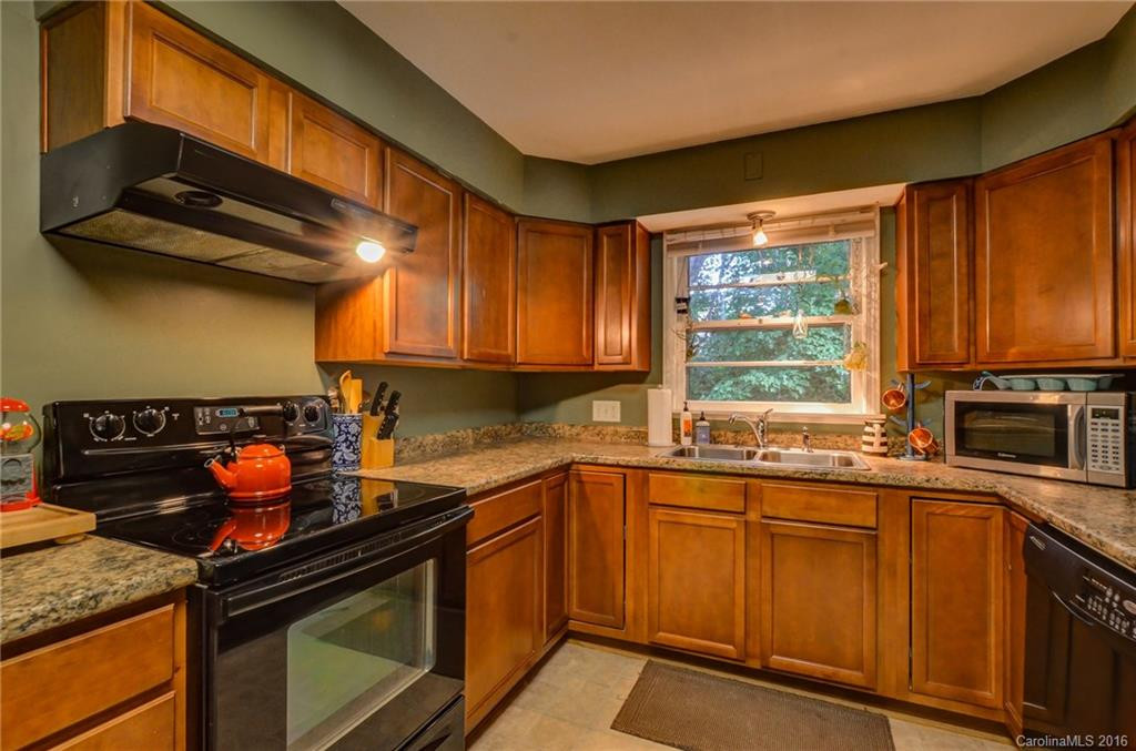 9 Deanwood Circle - Photo 15