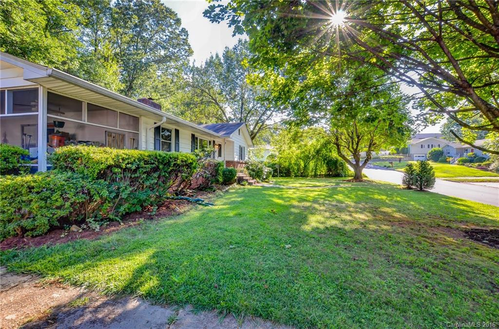 9 Deanwood Circle - Photo 3