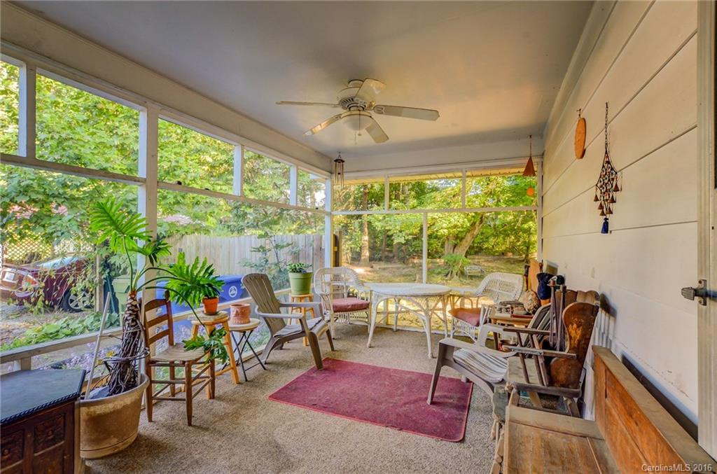 9 Deanwood Circle - Photo 5