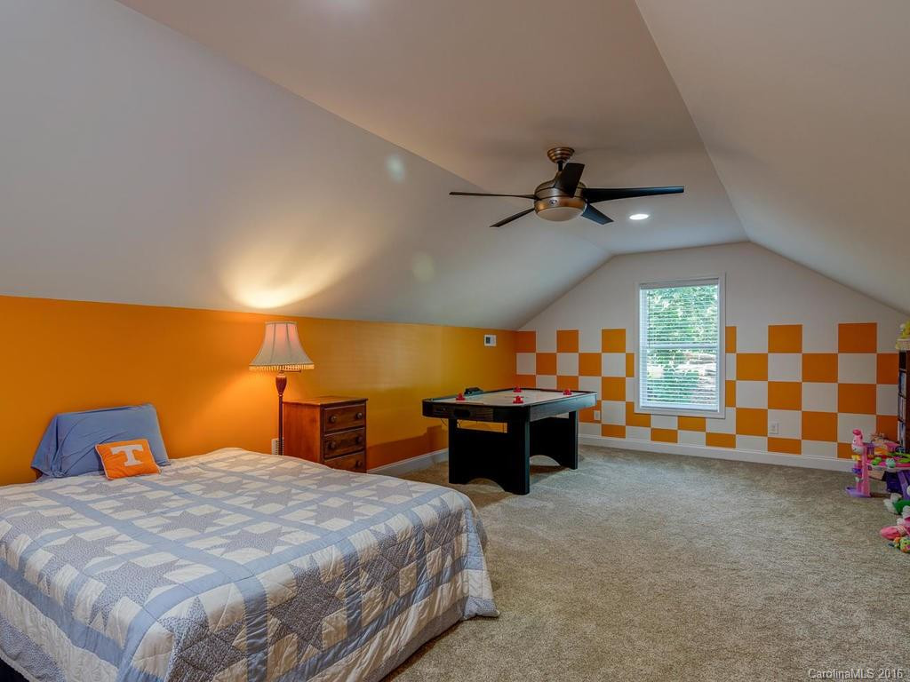139 Fairmont Road - Photo 14