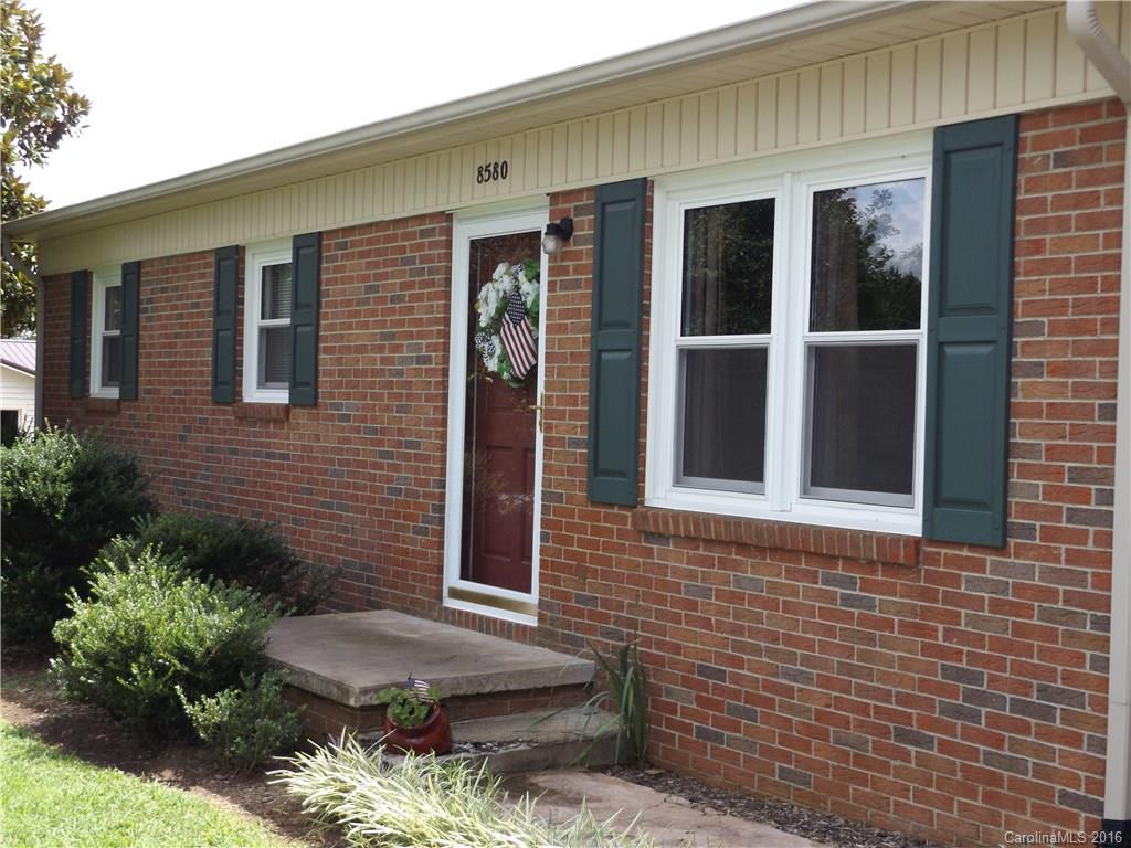 8580 Homer Evans Avenue - Photo 2