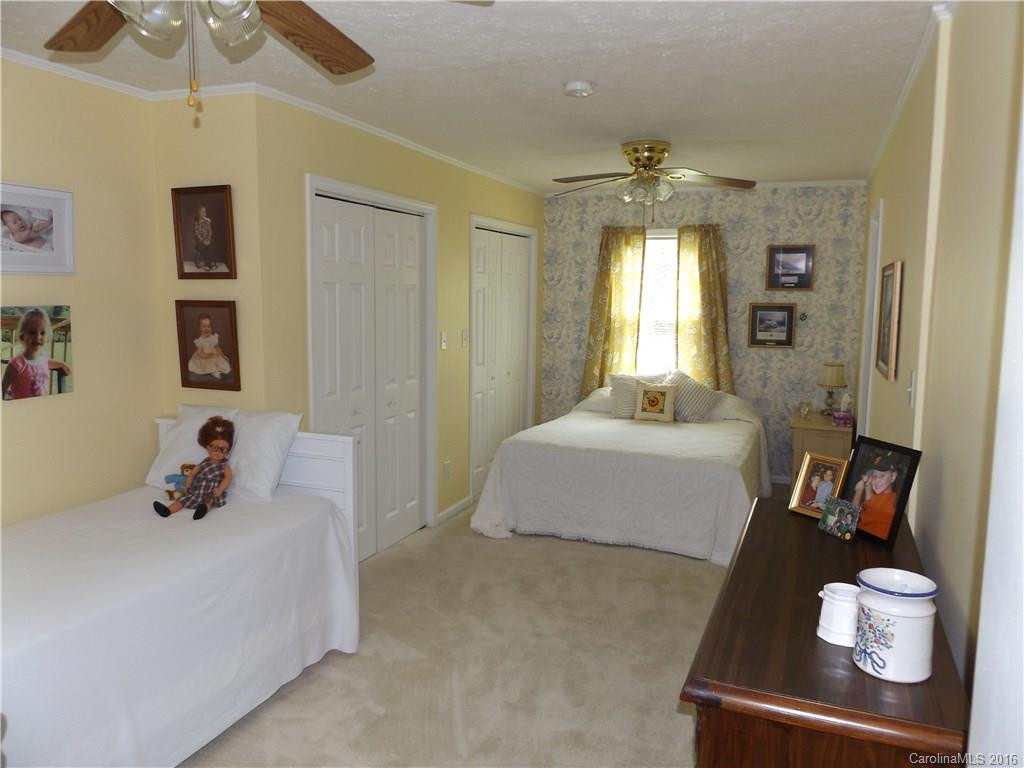 8580 Homer Evans Avenue - Photo 11