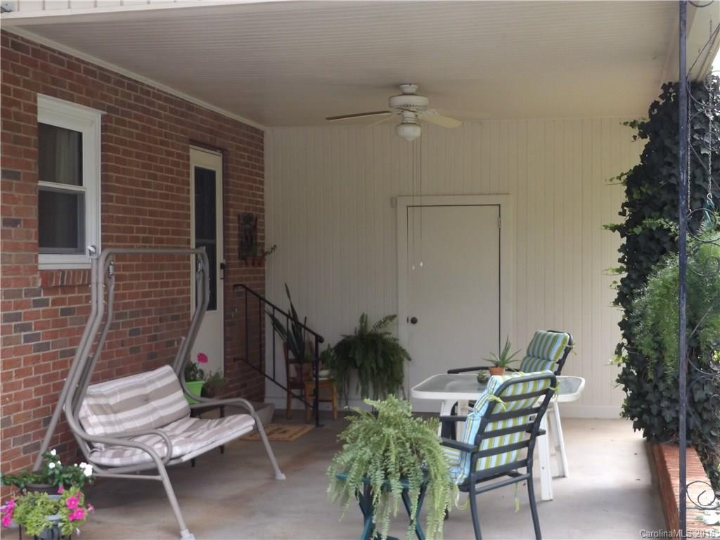 8580 Homer Evans Avenue - Photo 3