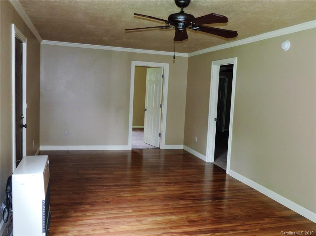 25 Troy Court - Photo 4