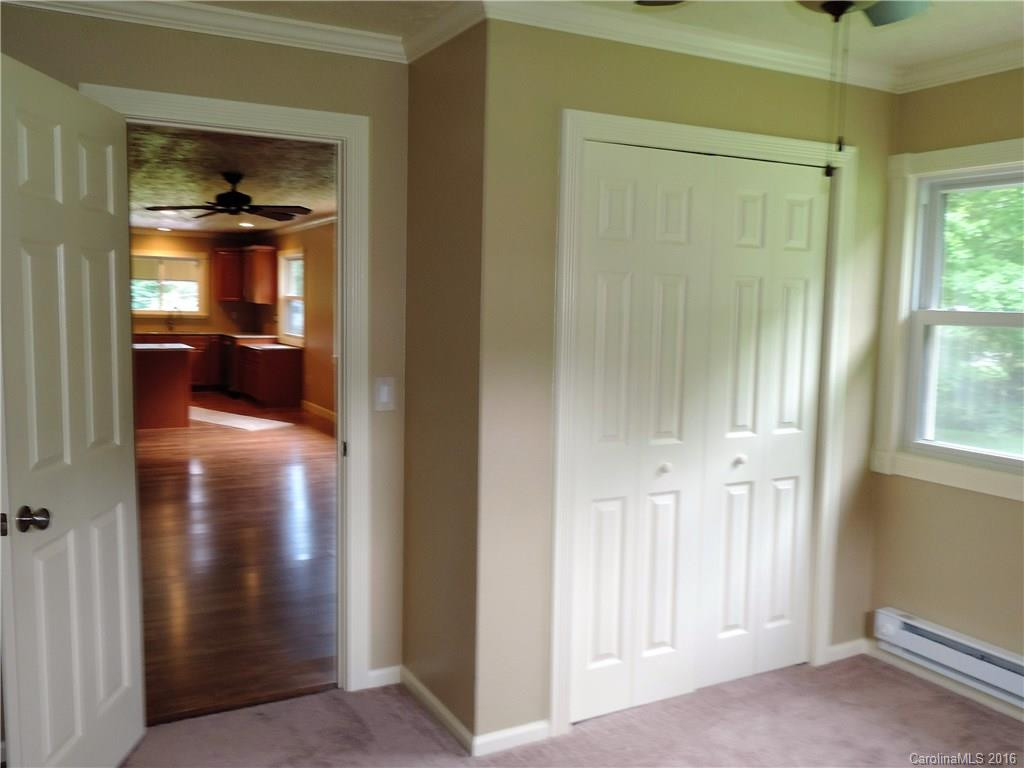 25 Troy Court - Photo 9