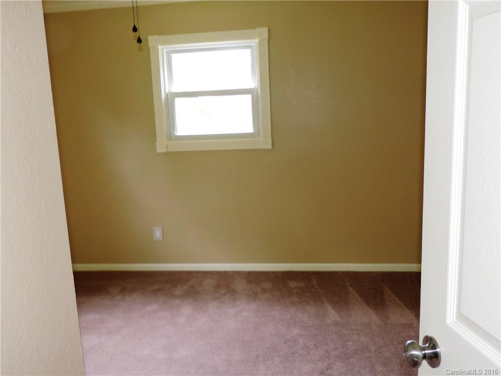 25 Troy Court - Photo 10
