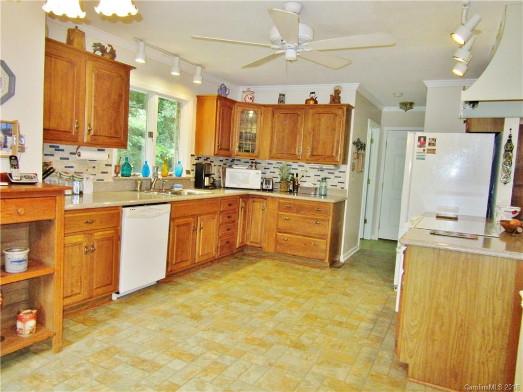 202 Thomas Road #13 - Photo 10