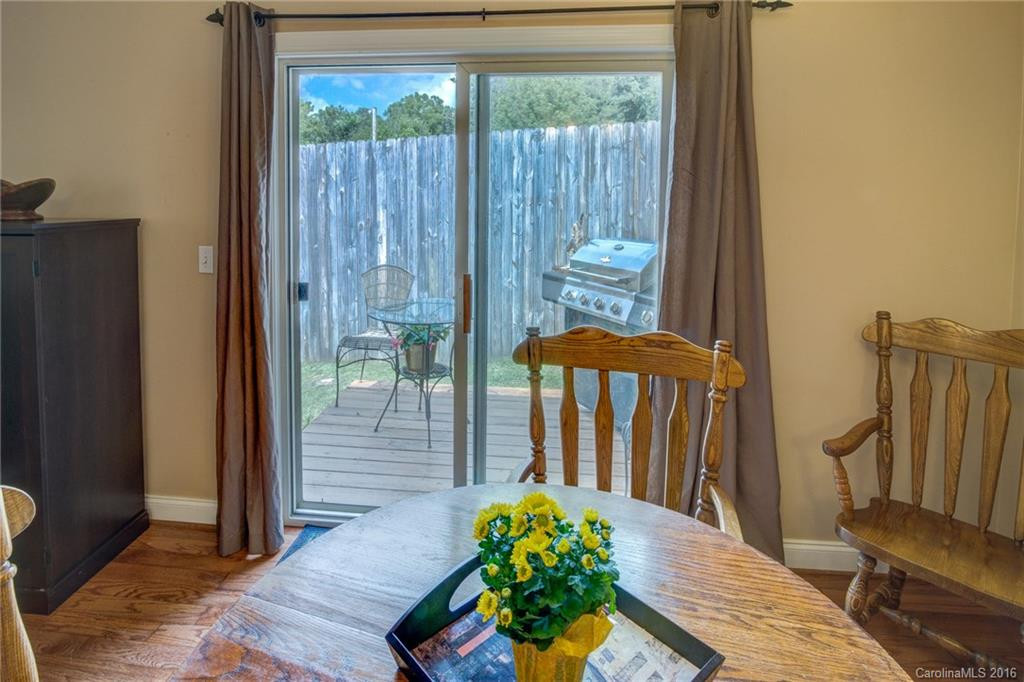 14 Woodcreek Circle - Photo 11