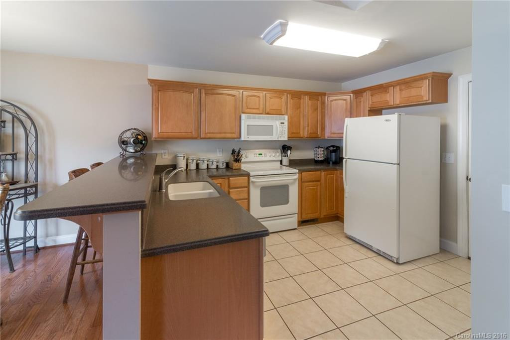 14 Woodcreek Circle - Photo 8