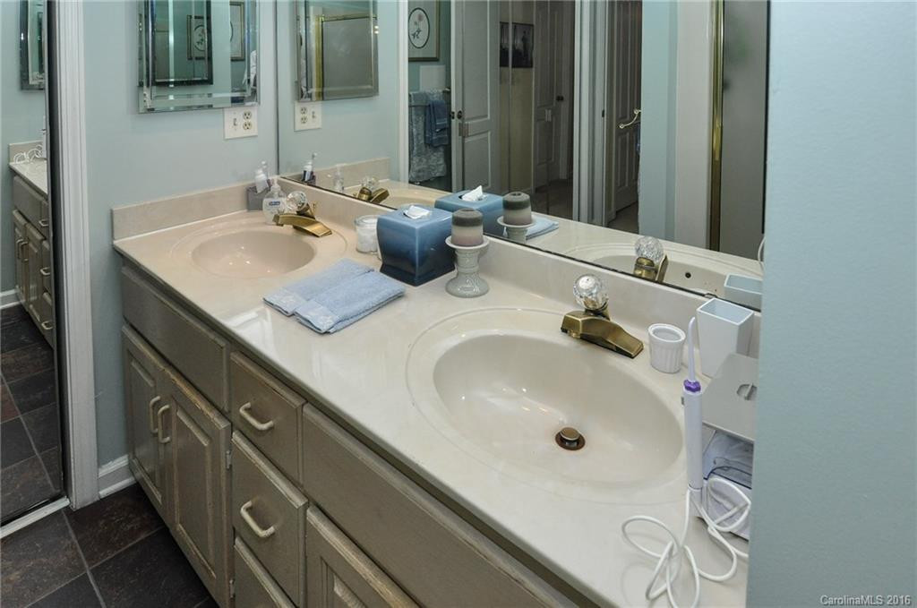 919 Kanuga Road #919 - Photo 12