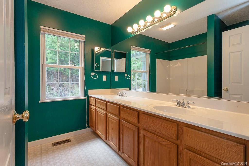 135 Black Oak Drive - Photo 11
