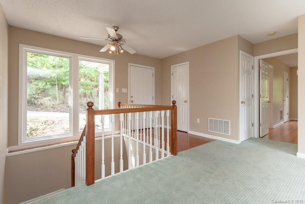 135 Black Oak Drive - Photo 6