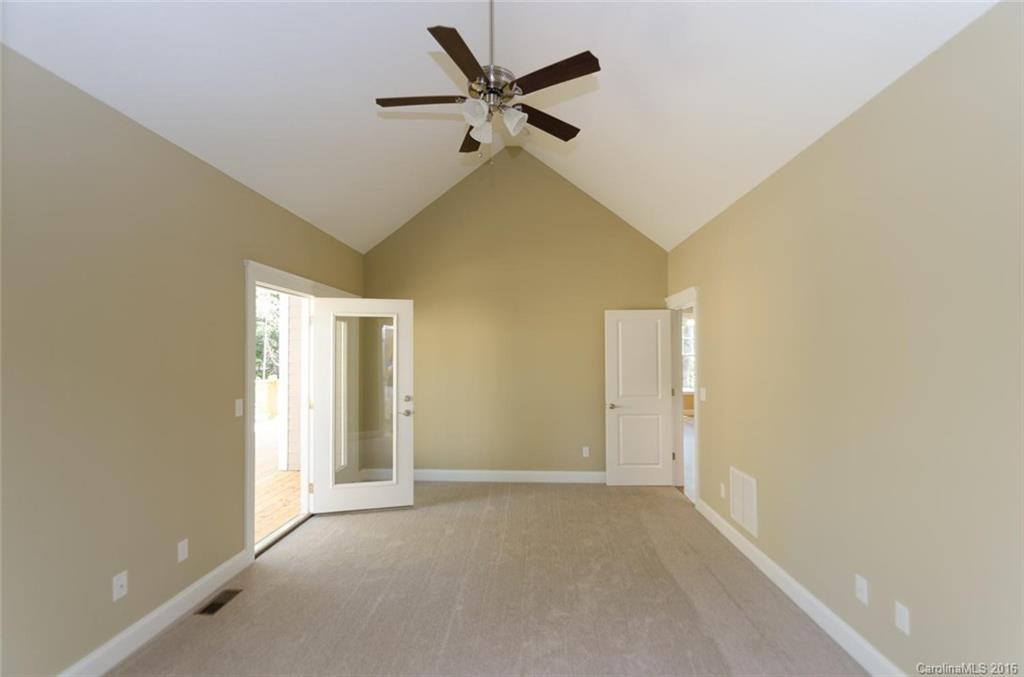 15 Quail Hollow Drive #11 - Photo 13