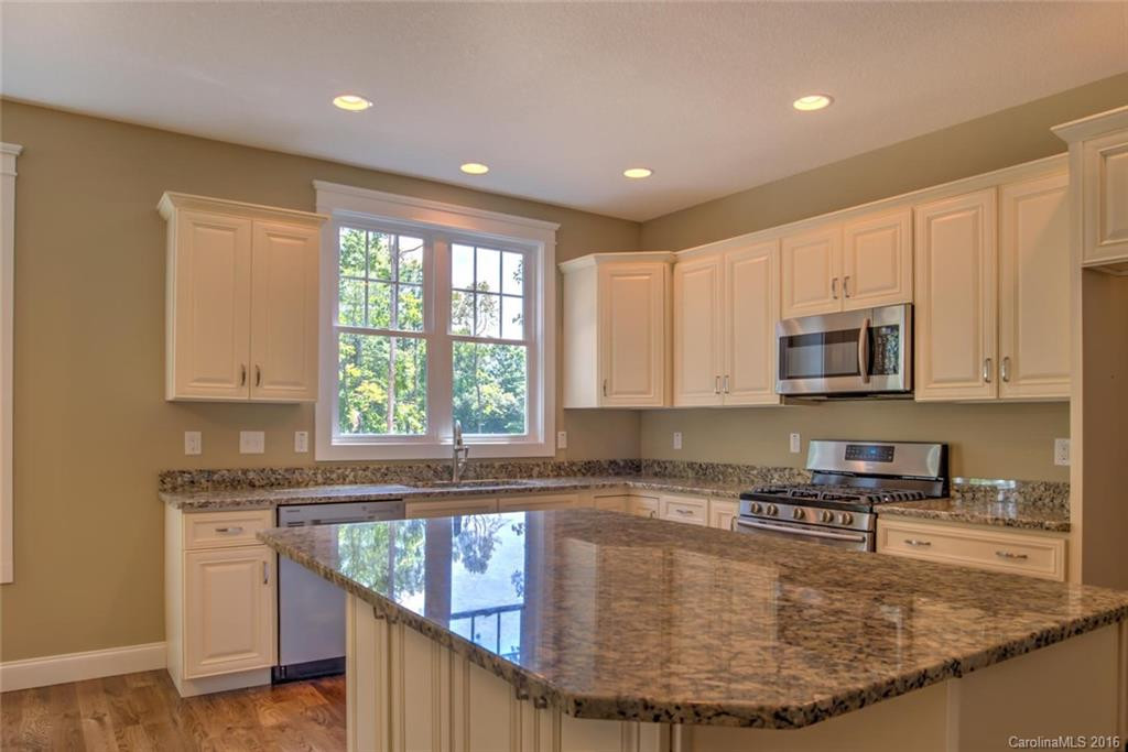 15 Quail Hollow Drive #11 - Photo 9
