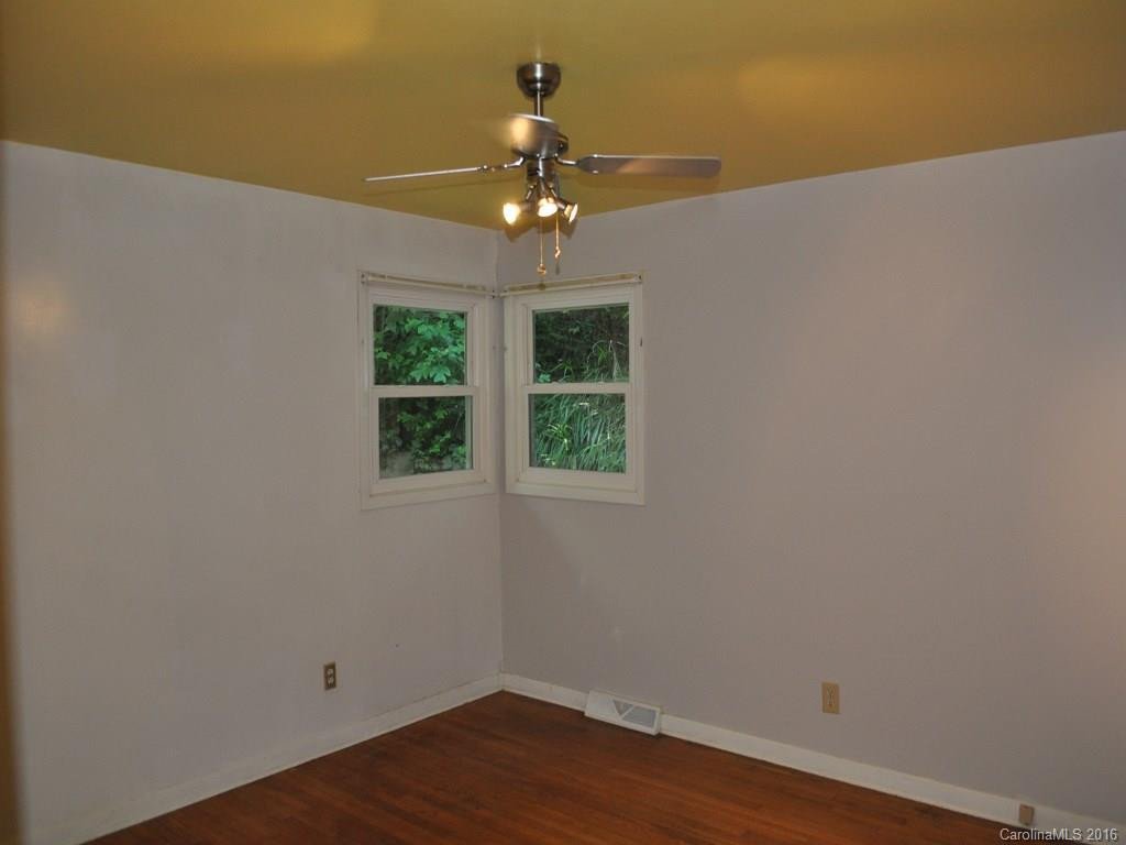 75 Appian Way - Photo 8