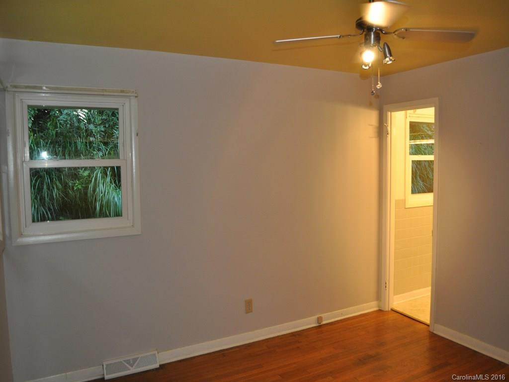 75 Appian Way - Photo 9